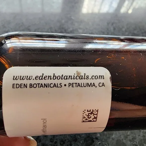 Essential Oils  -  Benzoin 2 oz. - Picture 2 of 5